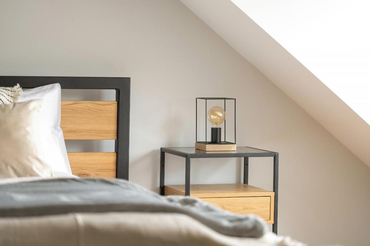 Komeda Apartment Hidden In Poznan Old Town By Noclegi Renters ภายนอก รูปภาพ